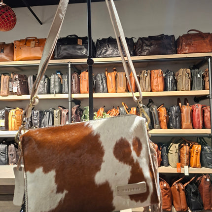 Bag2Bag Umhängetasche Perth Tierhaut