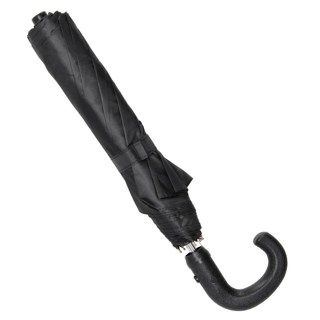 Beagles trocknen unter einem Regenschirm mit rundem Griff