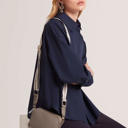 Ted Baker – Soocon Crosshatch – Große Icon-Tasche